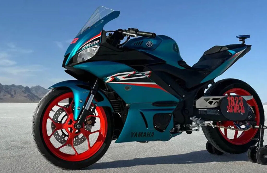 Yamaha R3